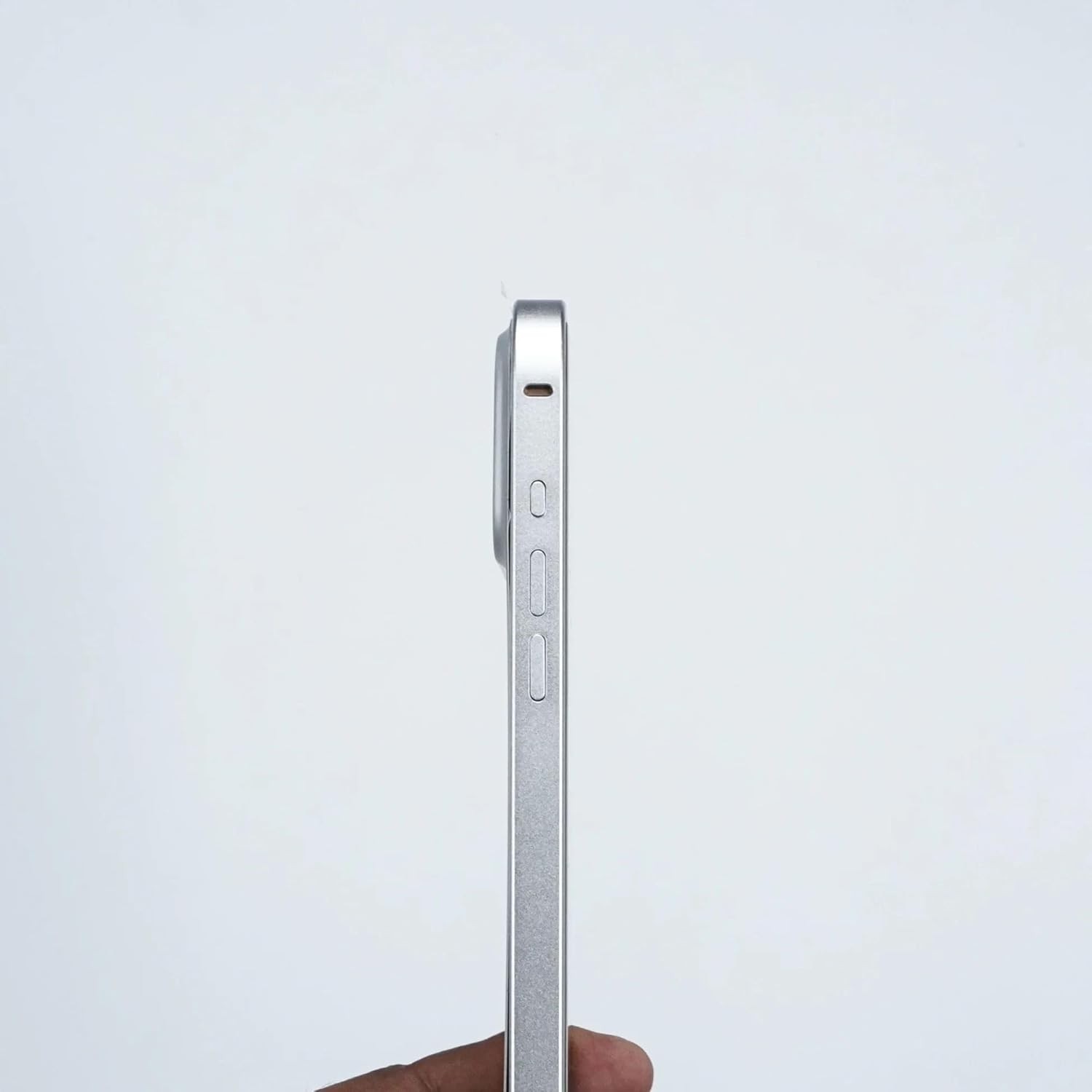 Carcasa Metalica, Flippy, Compatibila Apple iPhone 14 Pro Max, Creeaza Aspect de iPhone 17 Pro, Unibody Mat, Rezistenta la Zgarieturi, Argintiu