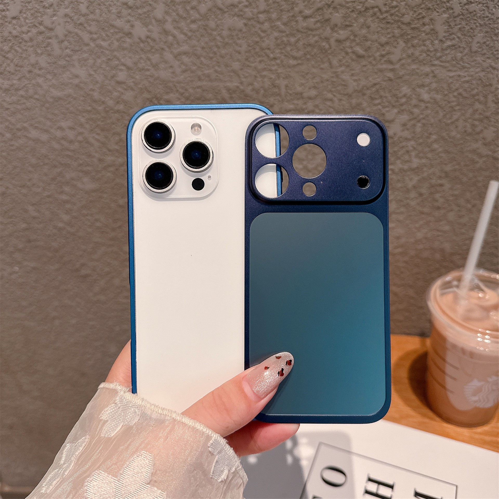 Carcasa pentru iPhone 16 Pro, Flippy, 17inch, Capac spate Unibody, Mat, Argintiu