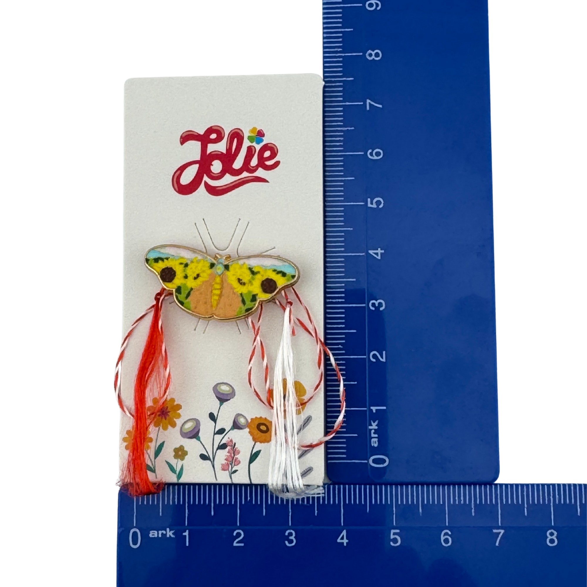 Martisor pentru copii, Jolie, Material Metal, Ambalaj Carton cu Design, Dimensiune Brosa Aproximativ 2x2 cm, Multicolor, Model Fluturas