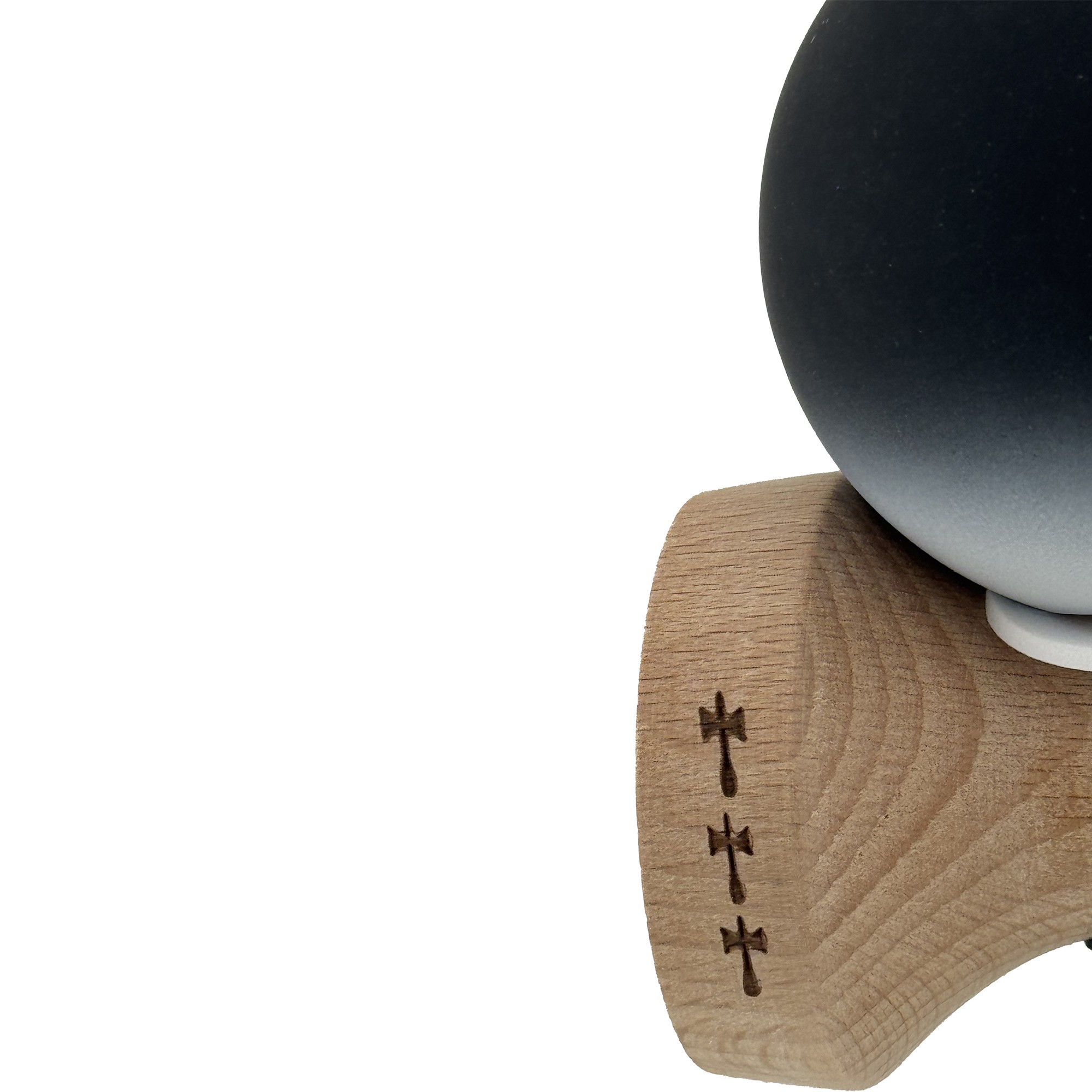 Kendama X Originala, Profesionala, Flippy, Cupe Mari KING SIZE V3, Rubber Grip, Gaura in Baza, Rulment Metalic, din lemn 18 cm, Ata 55 cm, Gradient Negru/Alb