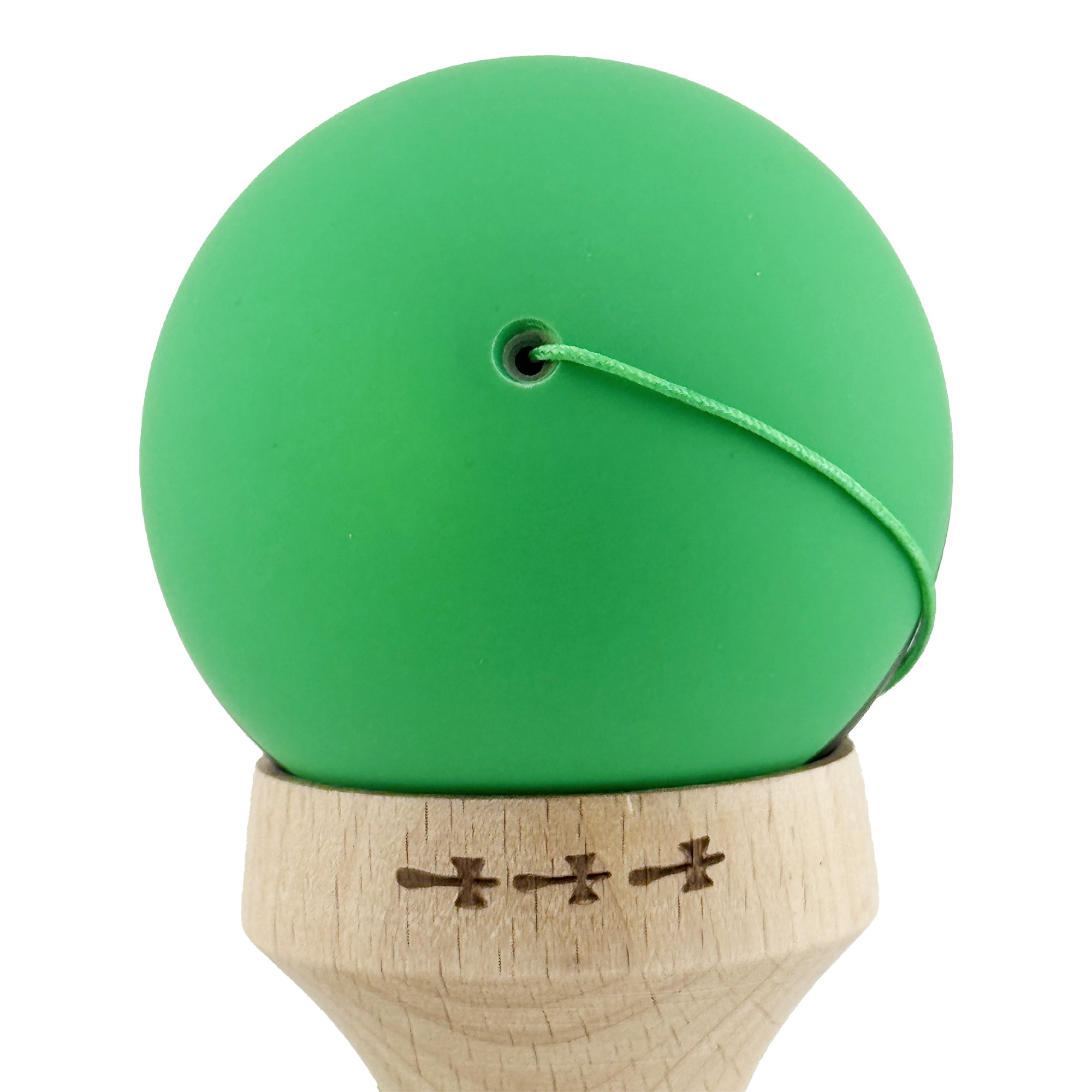 Kendama X Originala, Profesionala, Flippy, Cupe Mari KING SIZE V3, Rubber Grip, Gaura in Baza, Rulment Metalic, din lemn 18 cm, Ata 55 cm, Bicolor Verde/Negru