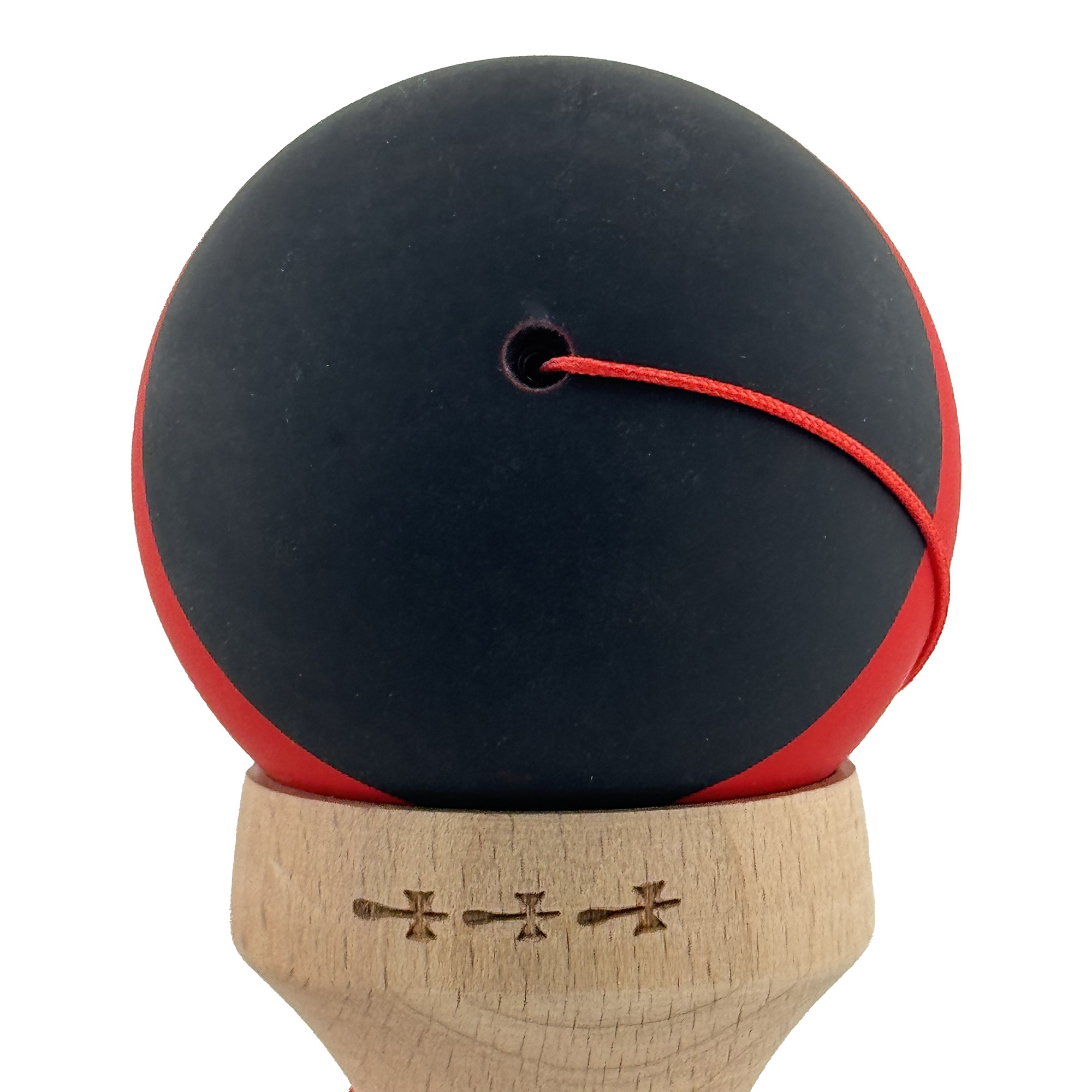 Kendama X Originala, Profesionala, Flippy, Cupe Mari KING SIZE V3, Rubber Grip, Gaura in Baza, Rulment Metalic, din lemn 18 cm, Ata 55 cm, Bicolor Negru/Rosu
