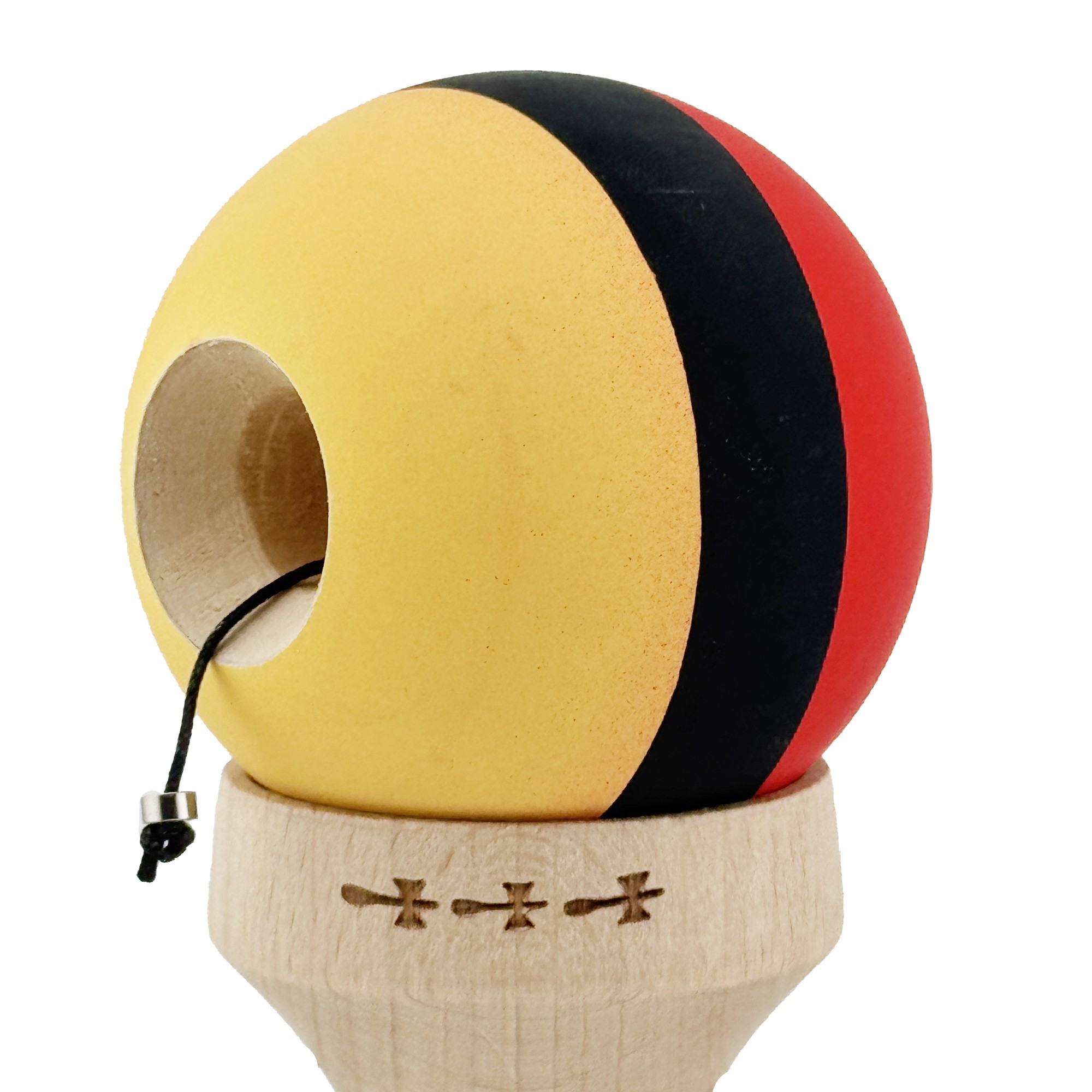 Kendama X Originala, Profesionala, Flippy, Cupe Mari KING SIZE V3, Rubber Grip, Gaura in Baza, Rulment Metalic, din lemn 18 cm, Ata 55 cm, M Rosu/Negru/Galben
