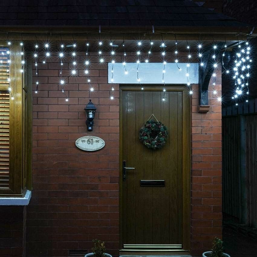 Instalatie Solara Craciun Turturi, IP44, 5 m, 143 Led-uri, Perdea Franjurata, Alb rece, 8 jocuri de lumini, cu Telecomanda, 31V, 500 mAh, Acumulator de 2400 mAh, Exterior, Prelungitor 5 m inclus, Fir Transparent, Flippy