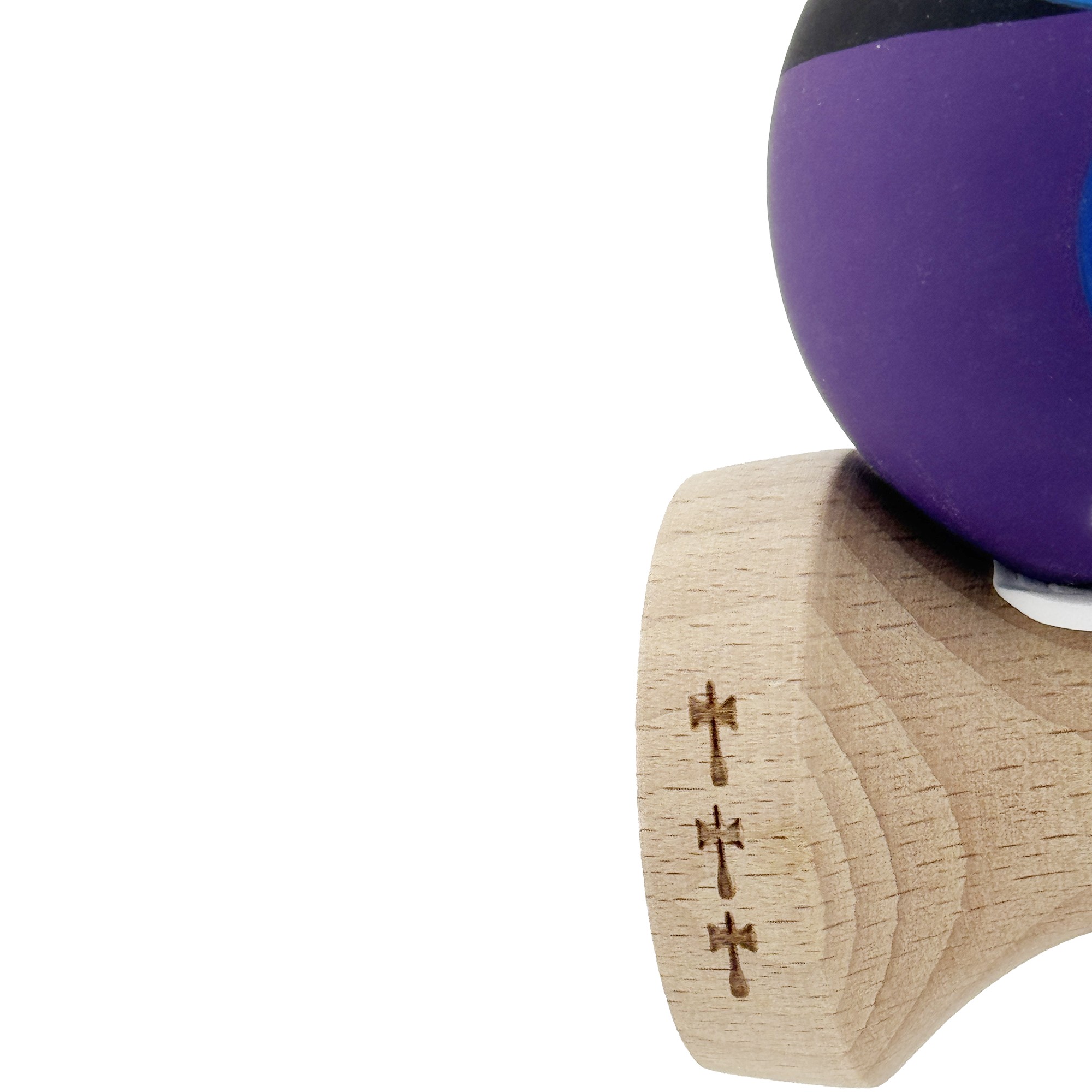 Kendama X Originala, Profesionala, Flippy, Rubber Grip, Cupe Mari KING SIZE V3, Gaura in Baza, Rulment Metalic, din lemn 18 cm, Ata 62/65 cm, Special Negru/Mov/Albastru