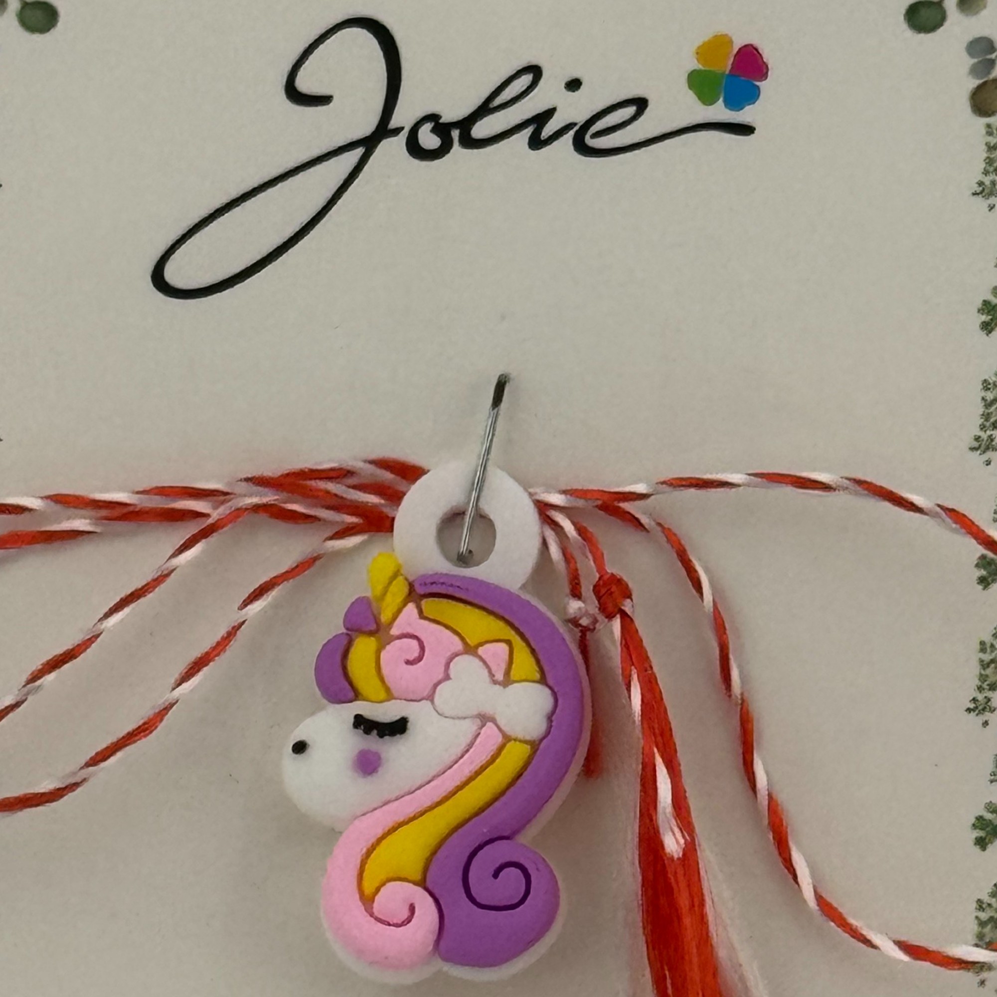 Martisor Cauciucat, Model 3