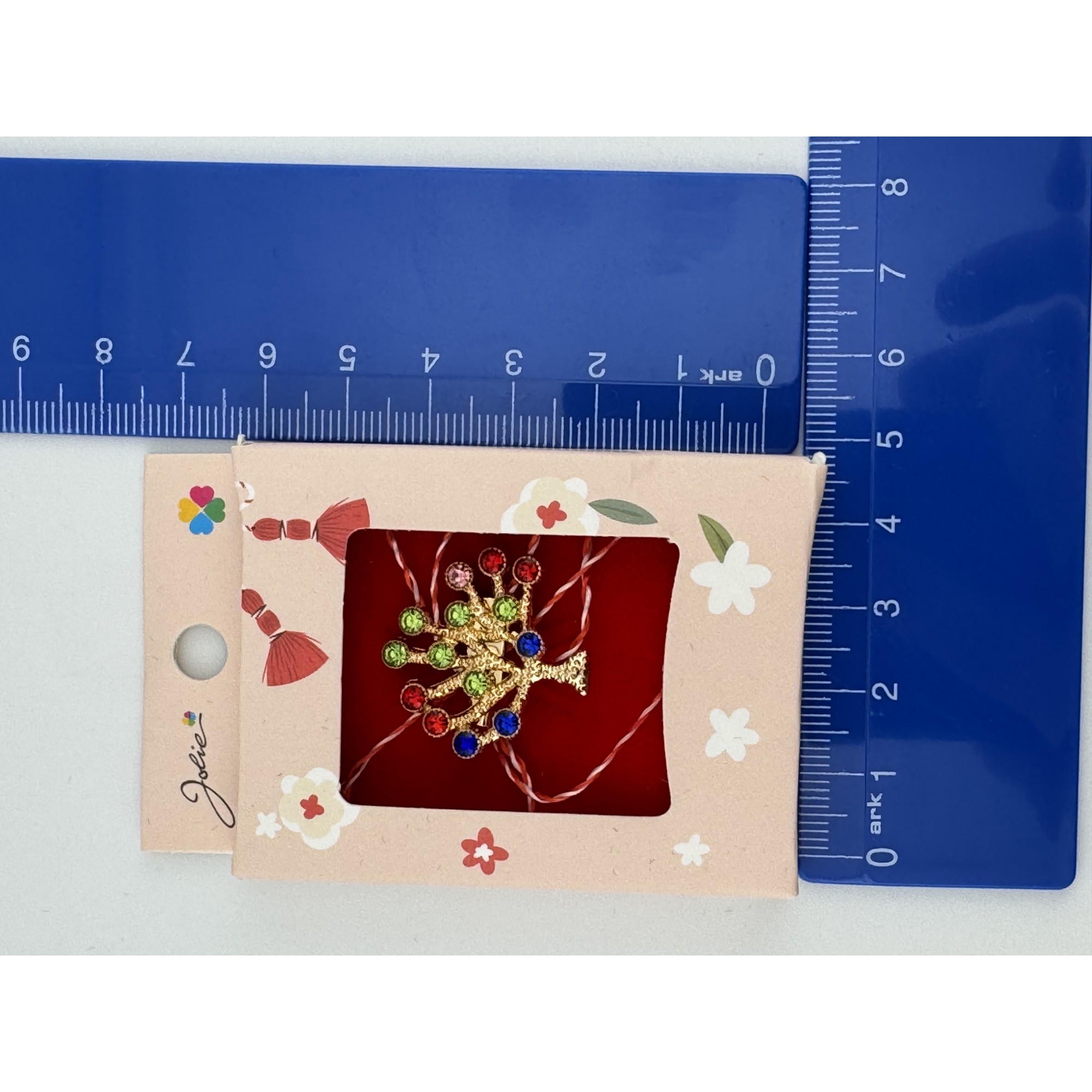 Martisor Brosa Mica in Cutie, Jolie, Dimensiune Brosa 2.5-3cm, Material Metal, Model Copacul Vietii, Cutie Roz