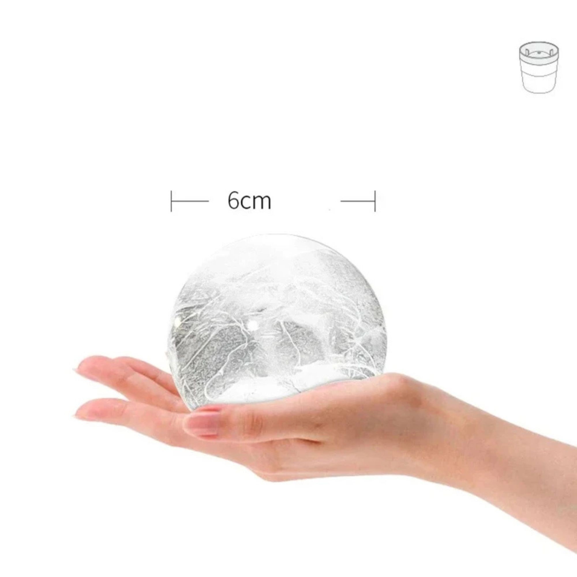 Forma pentru Gheata, Flippy, Sfera XL 6 cm, Silicon Alimentar Premium, Reutilizabila, Topire Lenta pentru Whiskey si Cocktail, Design Stackable, Alb