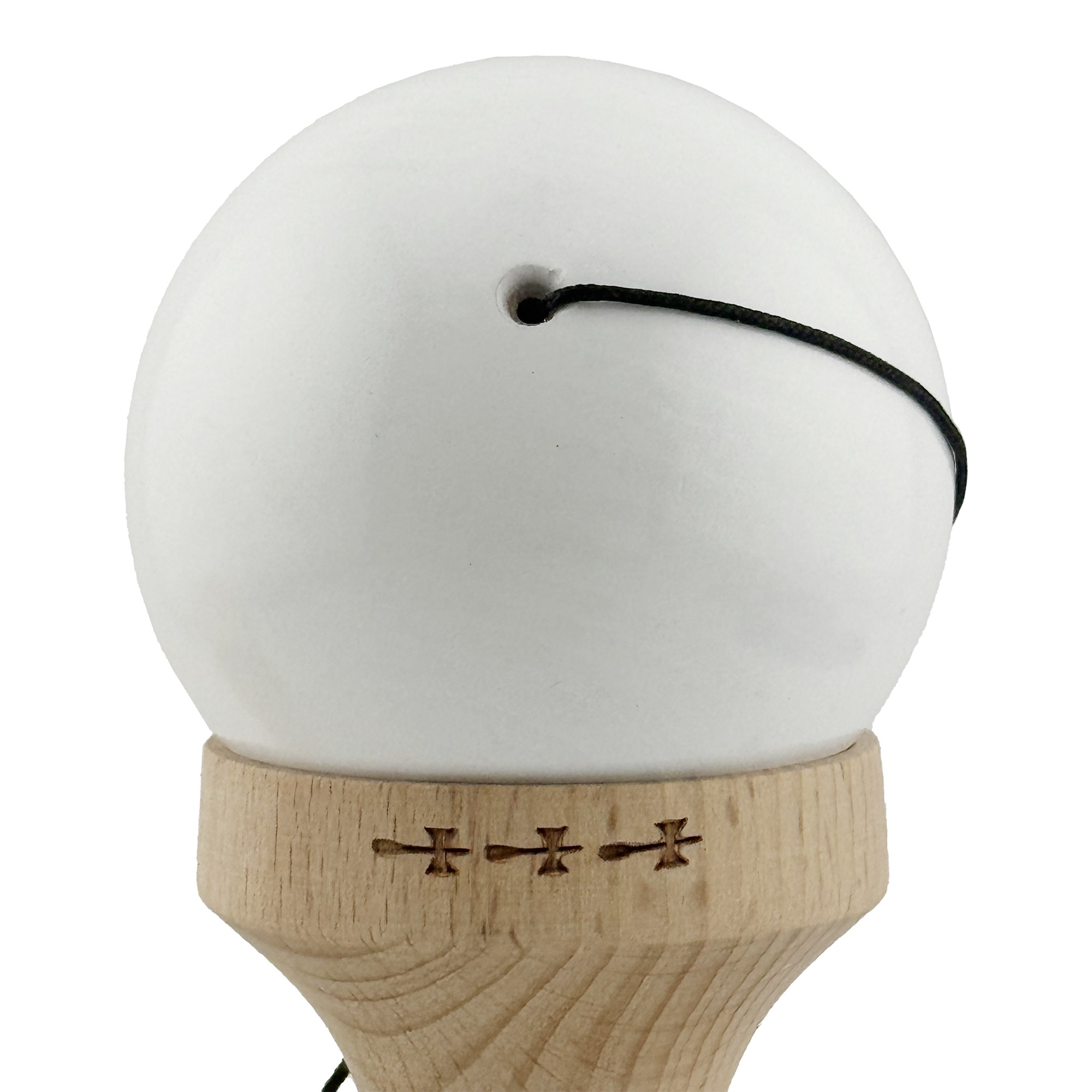 Kendama X Originala, Profesionala, Flippy, Rubber Grip, Cupe Mari KING SIZE V3, Gaura in Baza, Rulment Metalic, din lemn 18 cm, Ata 62/65 cm, Special Alb