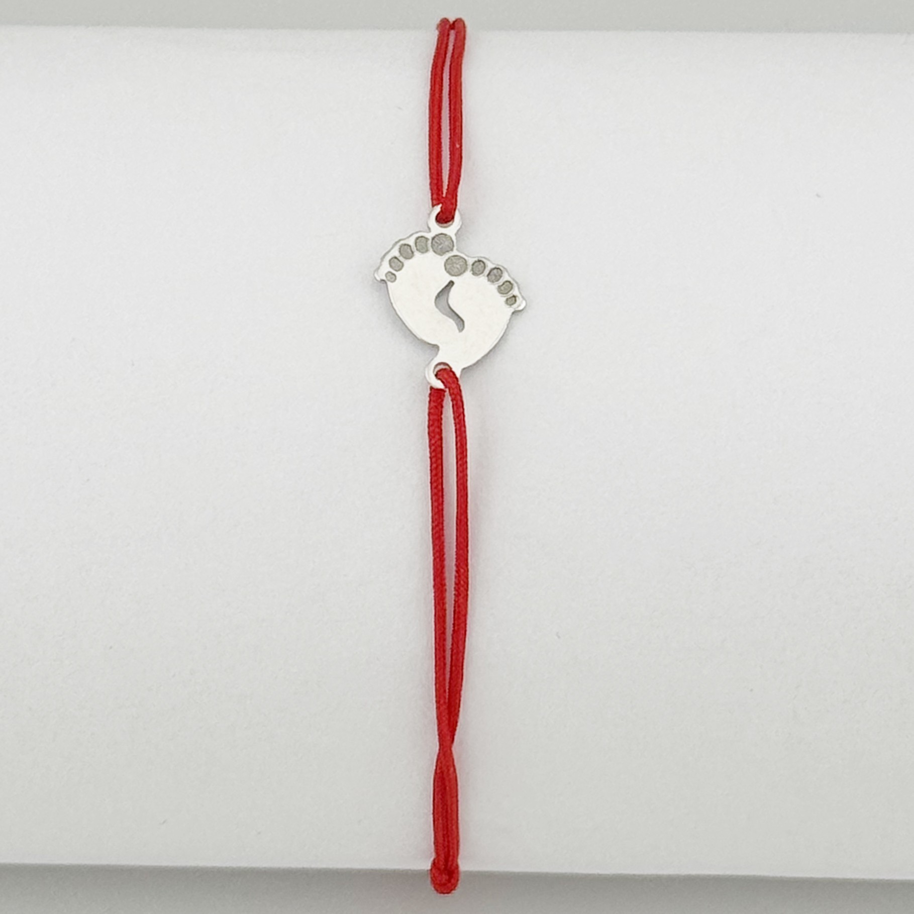 Bratara Argint 925 pentru Dama, Jolie, Model Picioruse, Martisor Bratara de 1 Martie, Pandativ Argintiu cu Snur Rosu