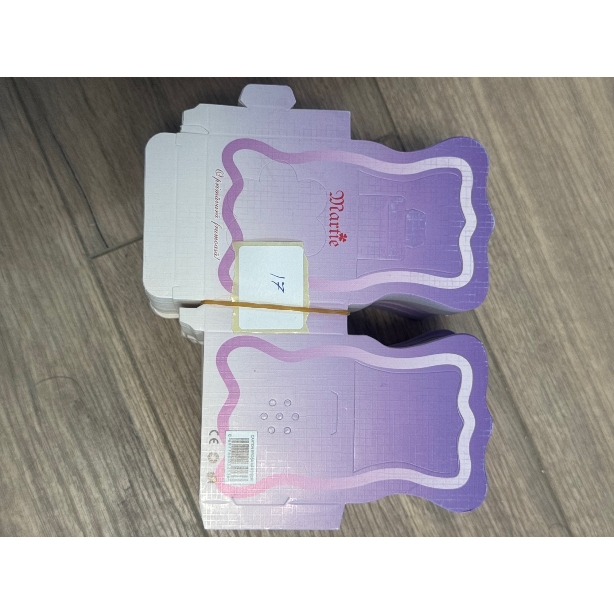 Ambalaje Martisor - Set 200 Bucati Ambalaje de Carton pentru Martisoare, Flippy, Cutii Brosa, Model Gentuta, Mov