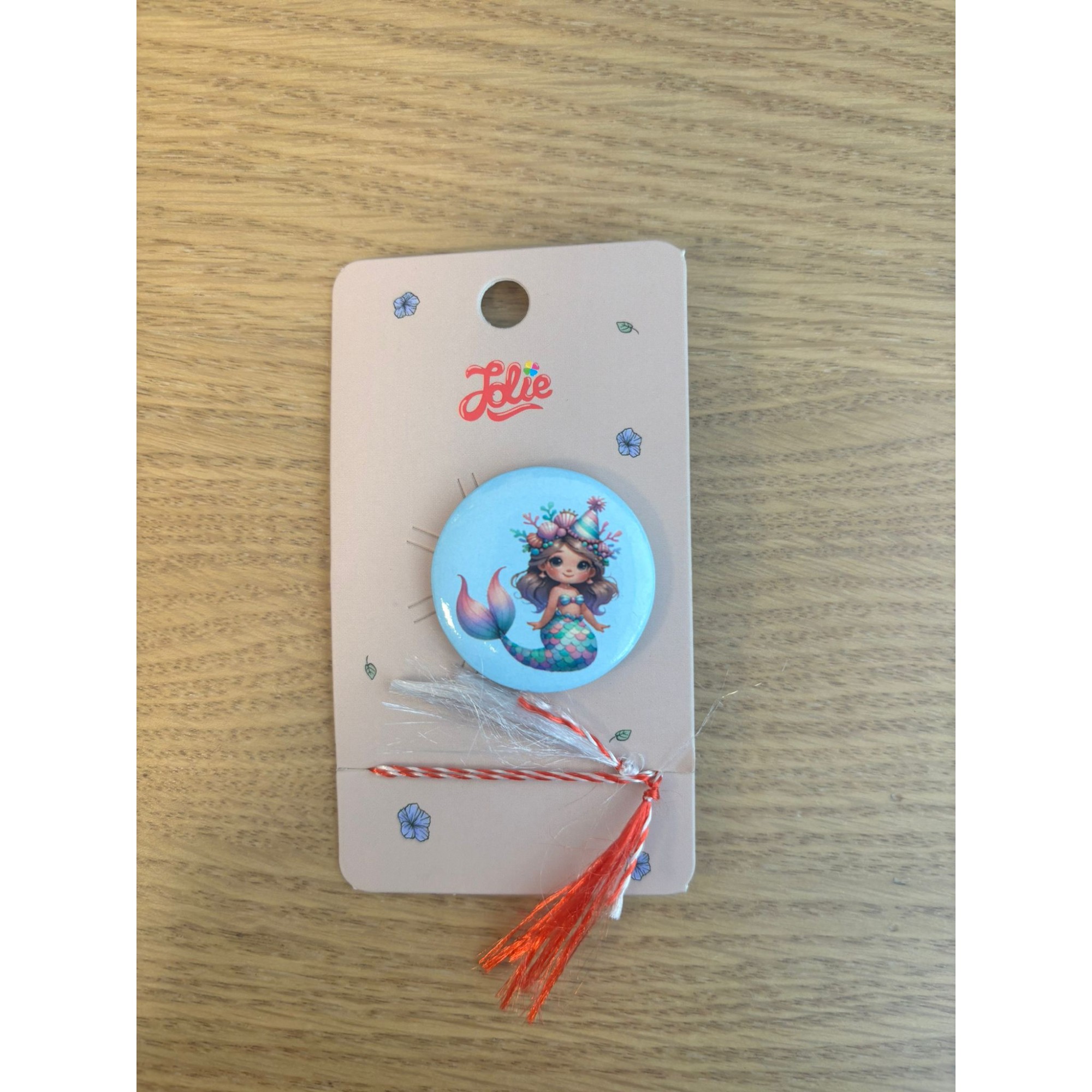 Martisor pentru copii, Brosa, Material Metal, Ambalaj Carton cu Design, Model Sirena