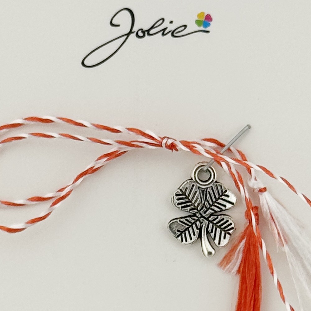 Martisor Traditional, Jolie, Model TRIFOI 2, cu Snur Impletit Alb/Rosu, 8.5 x 5.5 cm. Argintiu