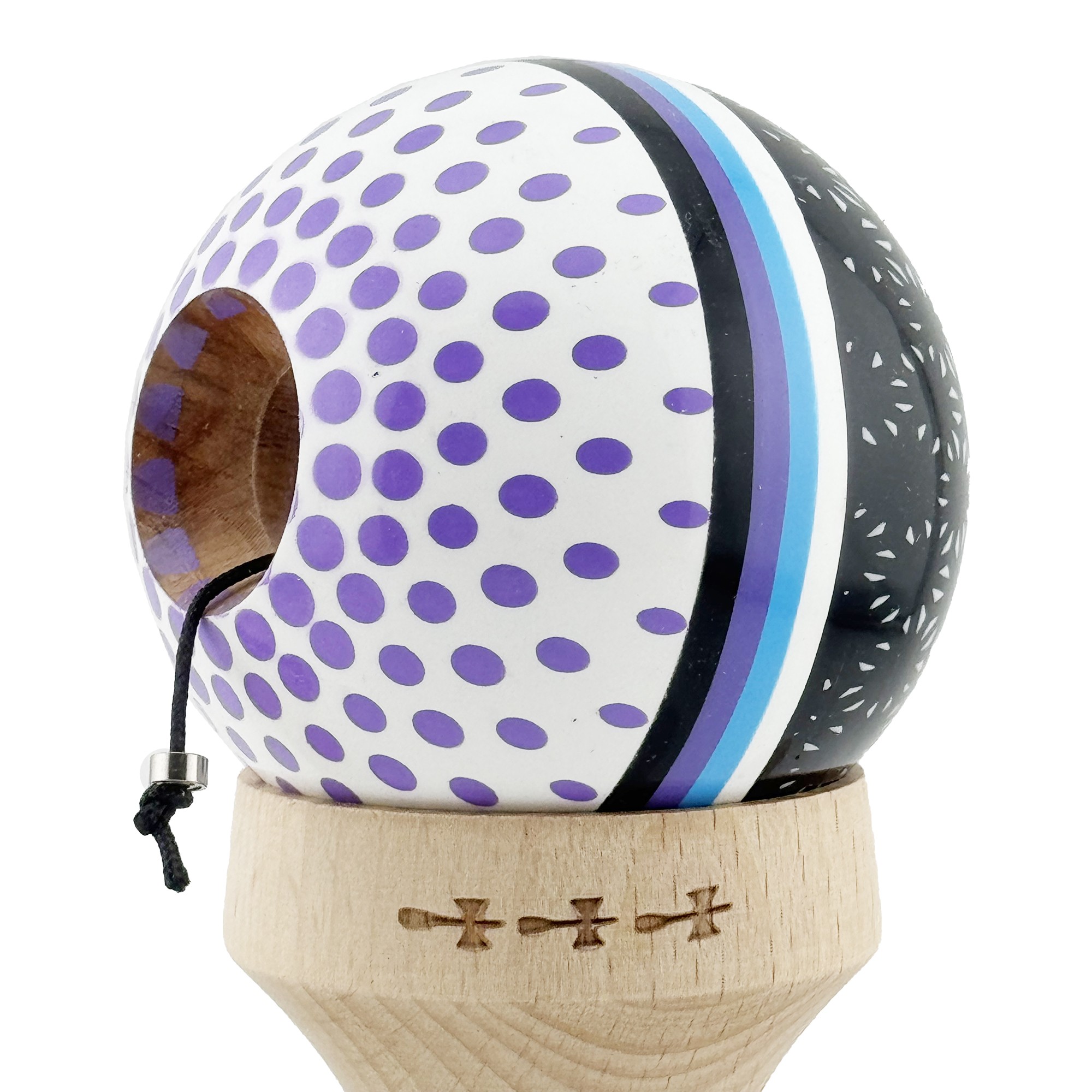 Kendama X Originala, Profesionala, Flippy, RAINDROPS, Super Sticky cu Cupe Mari KING SIZE V3, Gaura in Baza, Rulment Metalic, din lemn 18 cm, Ata 62/65 cm, Alb/Negru/Mov