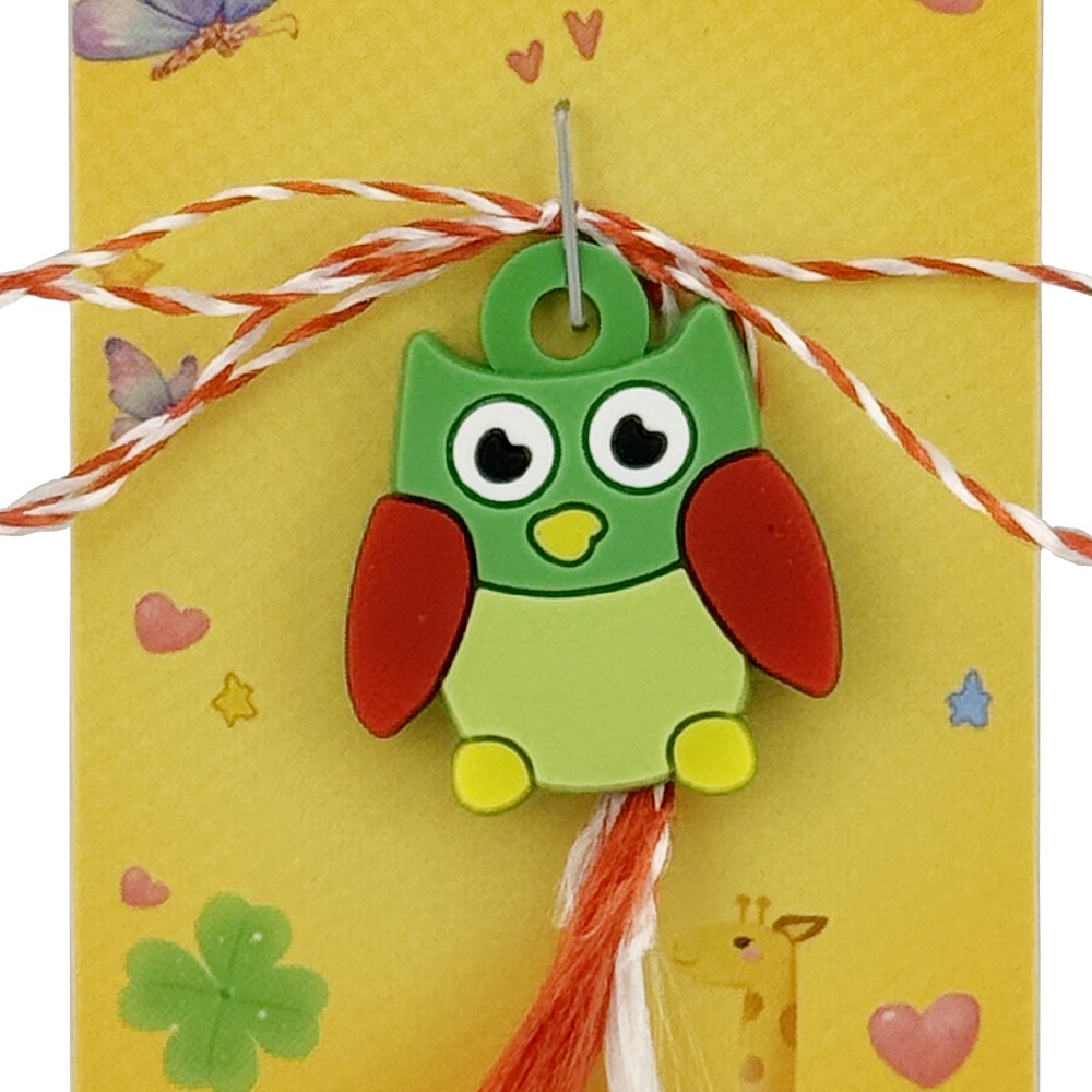 Martisor pentru Copii, Jolie, Model Bufnita, din Cauciuc, cu Snur Impletit Alb/Rosu, Ambalaj Carton cu Design, Verde