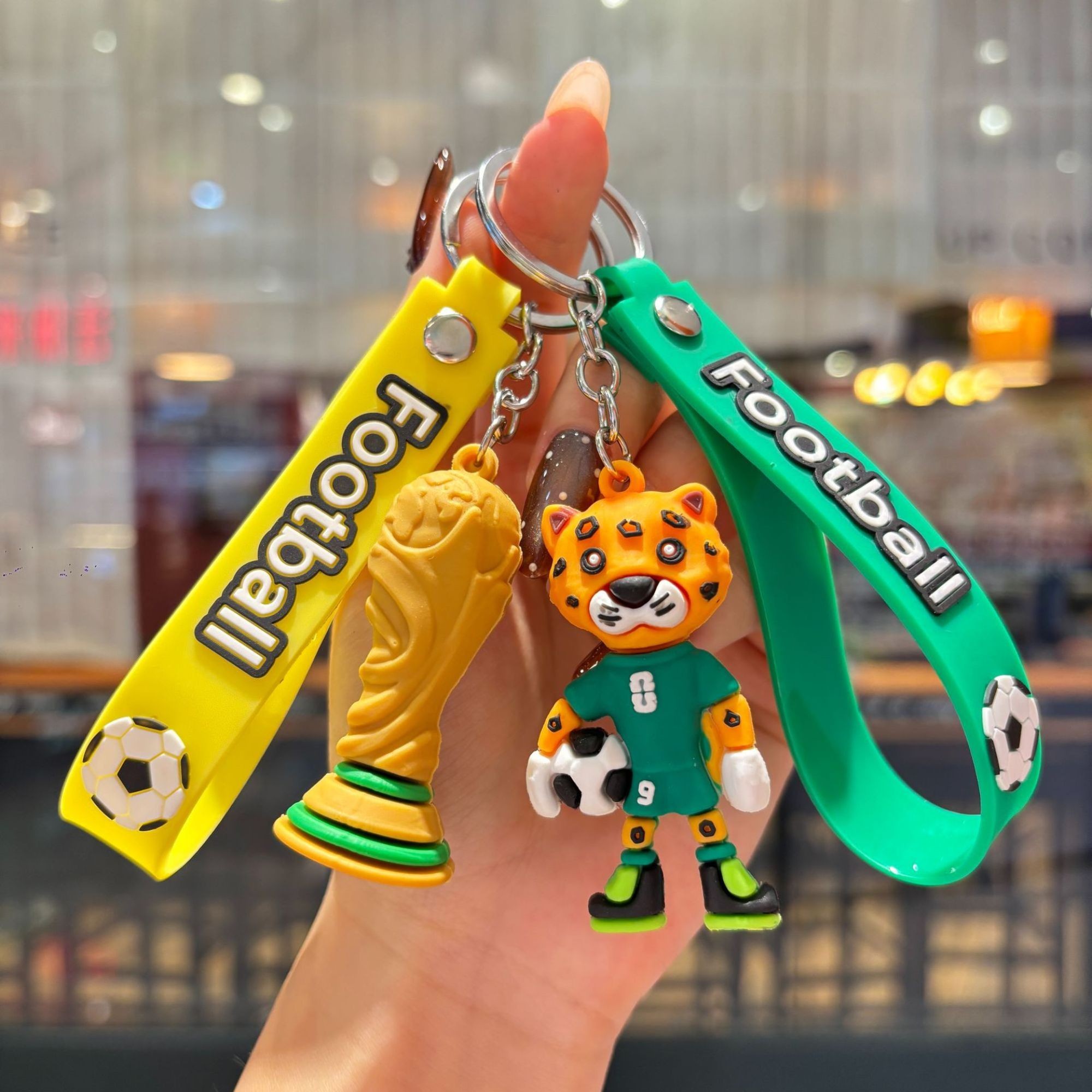 Breloc Chei, , Model Leopard, Mascota de Fotbal, Cupa Mondiala, Accesoriu Pentru Chei si Rucsac, Cauciuc Moale, 26 g, 6.2 x 3.4 cm, Verde 3