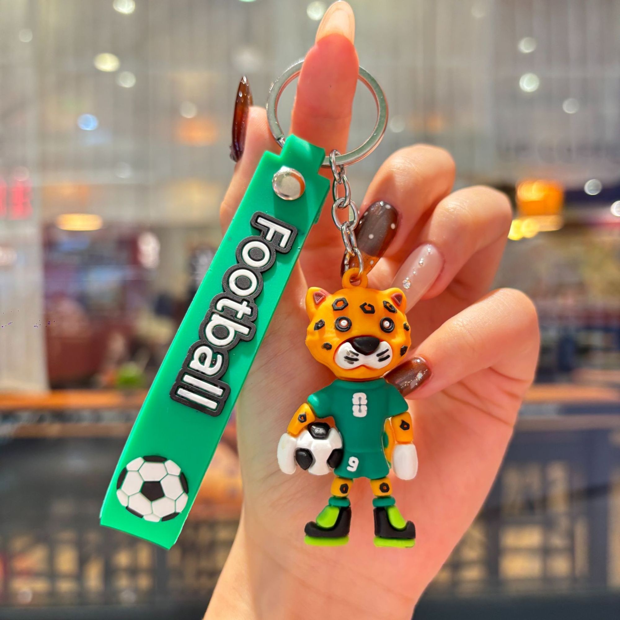 Breloc Chei, , Model Leopard, Mascota de Fotbal, Cupa Mondiala, Accesoriu Pentru Chei si Rucsac, Cauciuc Moale, 26 g, 6.2 x 3.4 cm, Verde 5